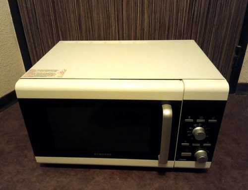 Four micro ondes ce1050 - À, micro–ondes